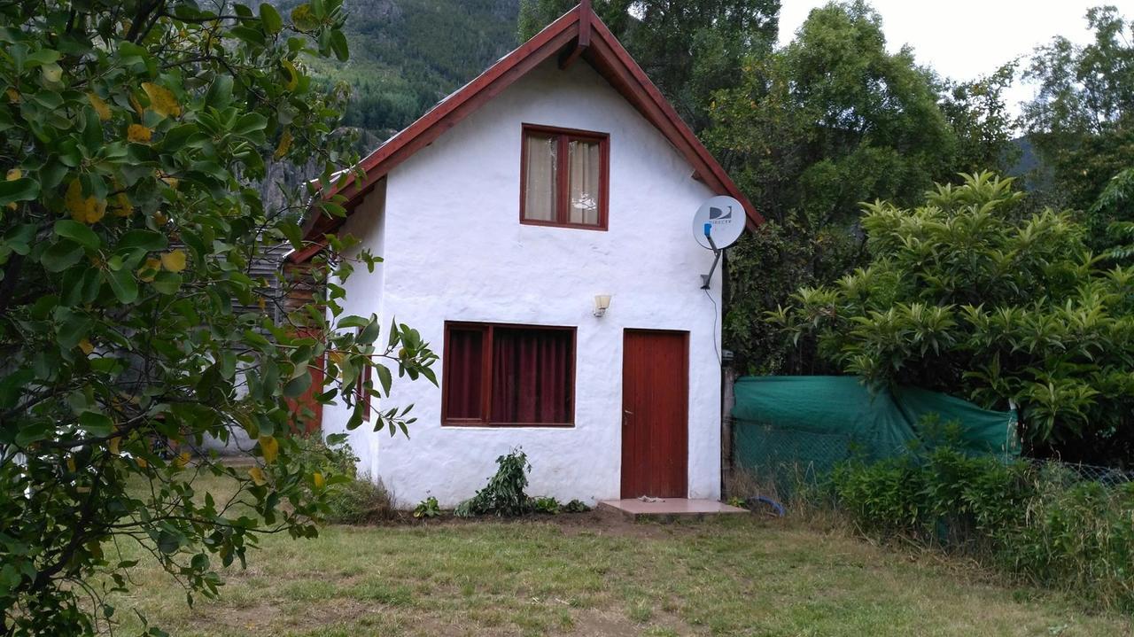 Cabanas Ucihuen Lago Puelo Exteriör bild